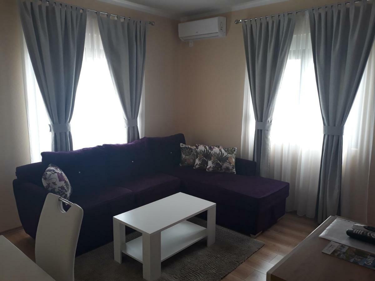 Apartments Delic Nikšić Exterior foto